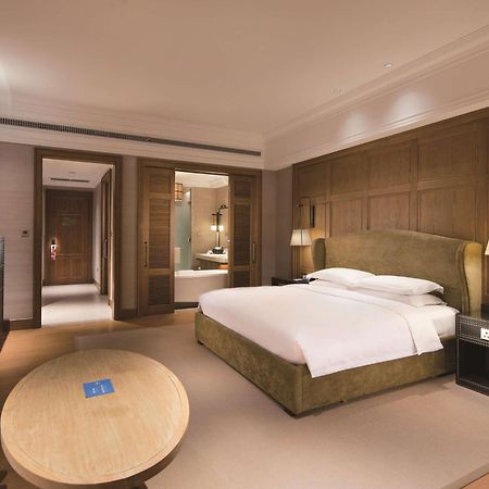 Hilton Wenan Hotel Langfang Exterior foto