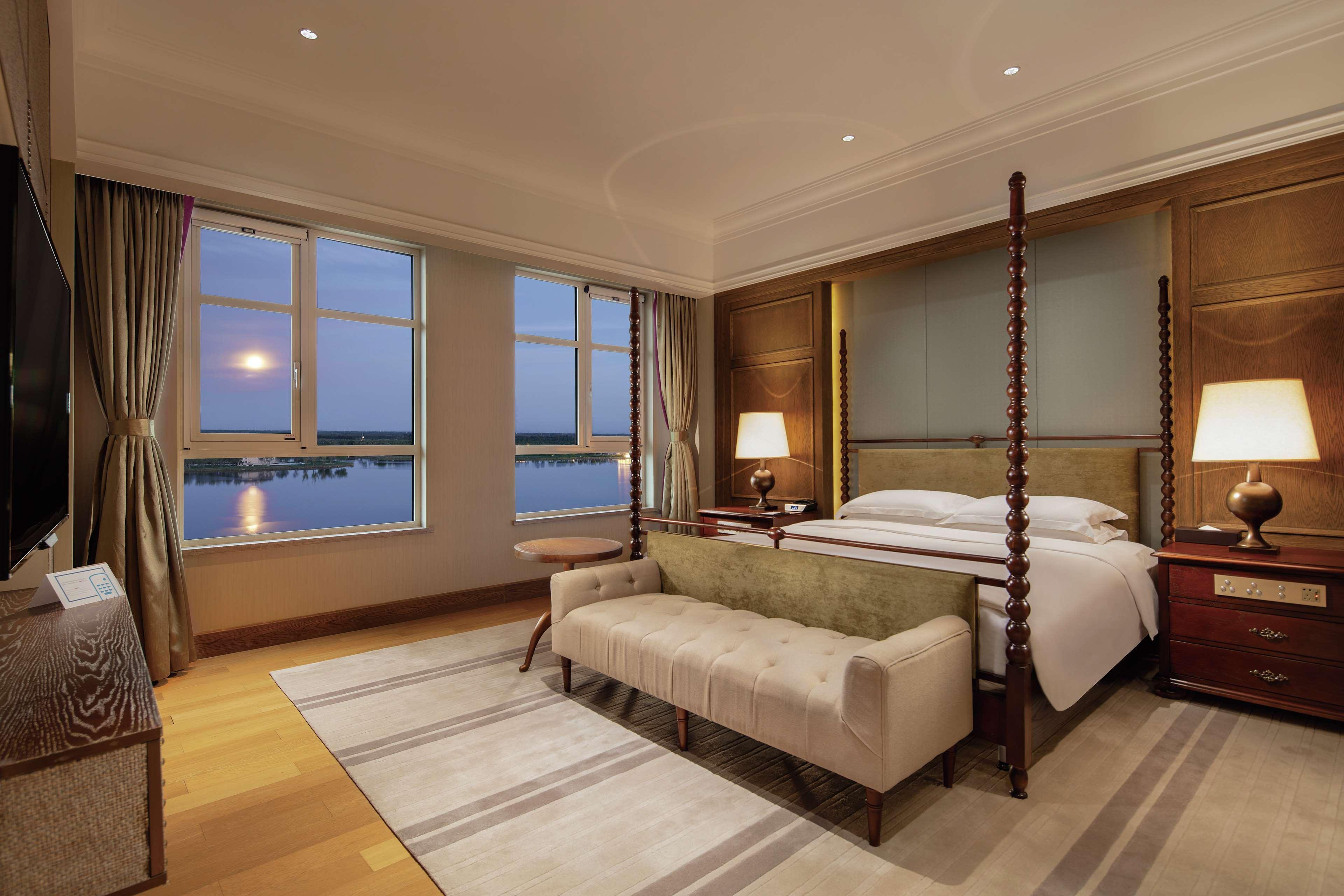 Hilton Wenan Hotel Langfang Exterior foto